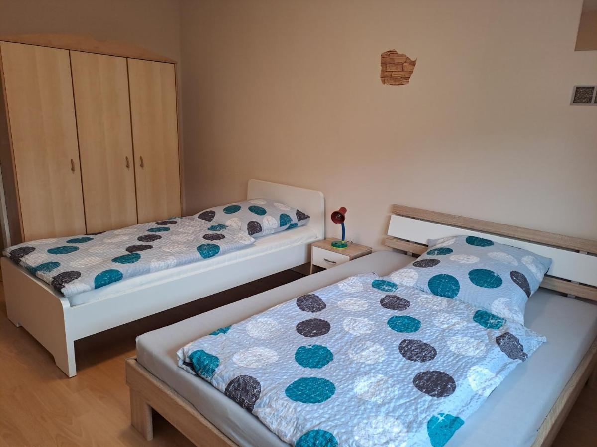Ferienwohnung Schleiten Püttlingen 외부 사진